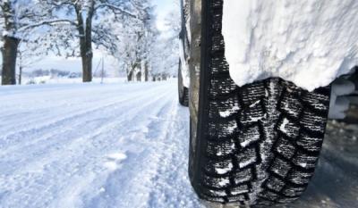 冬天不换雪地胎能行吗