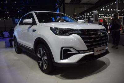 长安cs55与远景suv 长安cs55与远景suv哪款好